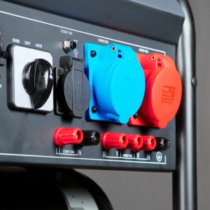 Бензиновый генератор FUBAG BS 7500 XD ES DUPLEX в Нижнем Новгороде фото