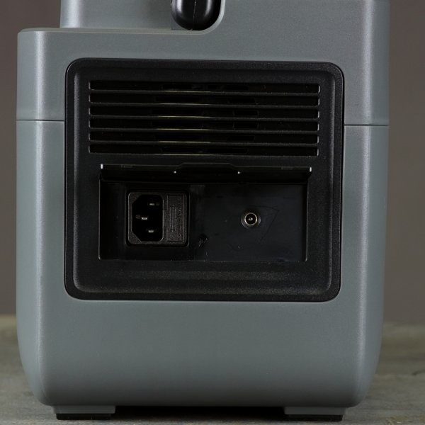 Портативная электростанция FUBAG AS 1200i (аккумулятор LiFePO4) в Нижнем Новгороде фото