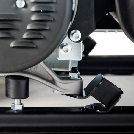 Бензиновый генератор с электростартером и коннектором автоматики FUBAG BS 7500 A ES в Нижнем Новгороде фото