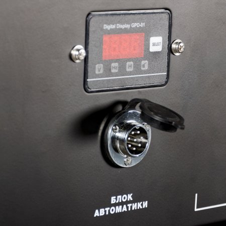 Бензиновый генератор с электростартером и коннектором автоматики FUBAG BS 7500 A ES в Нижнем Новгороде фото